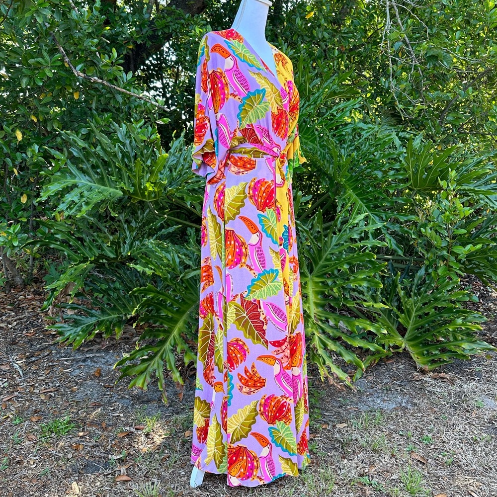 FARM RIO Mixed Beaks & Bananas Maxi Wrap Dress - Picture 5 of 16
